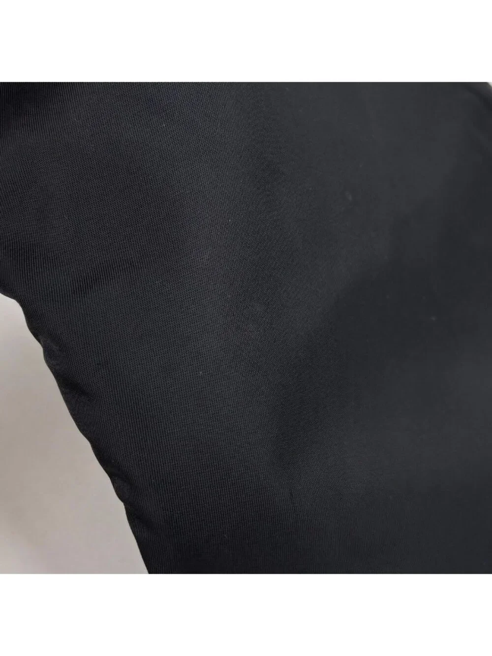 Prada Pouch Drawstring Nylon Nero